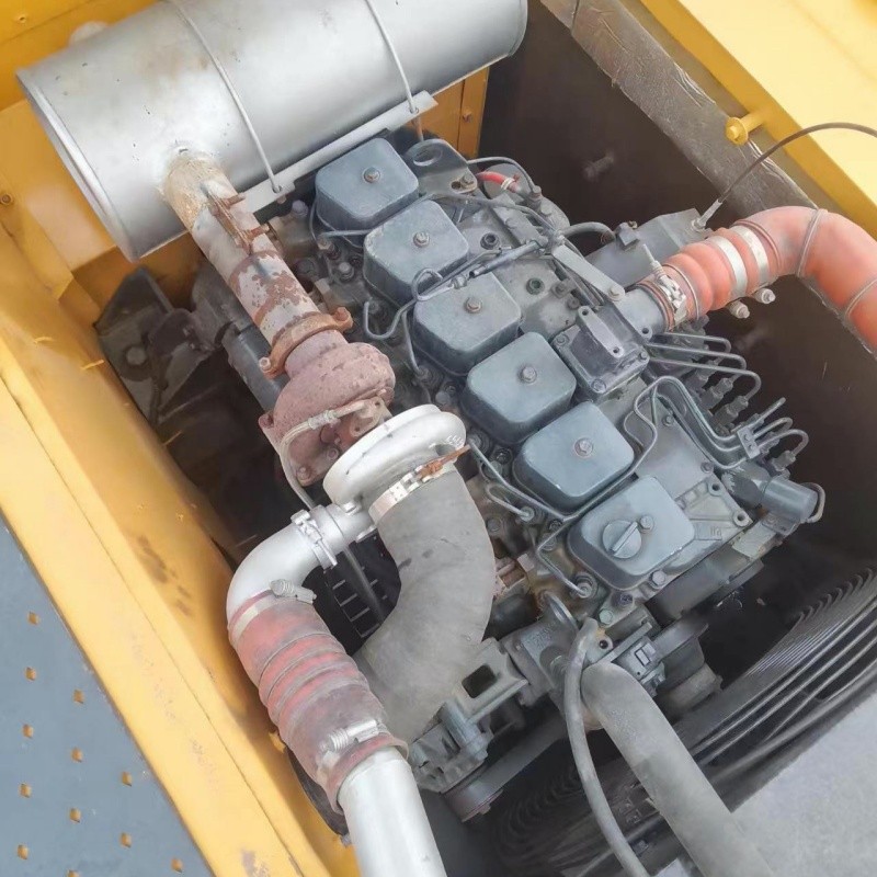 used hyundai excavator engine