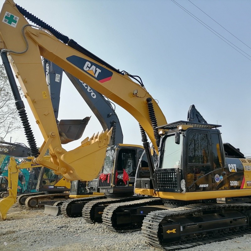 CAT 320D excavator with warranty