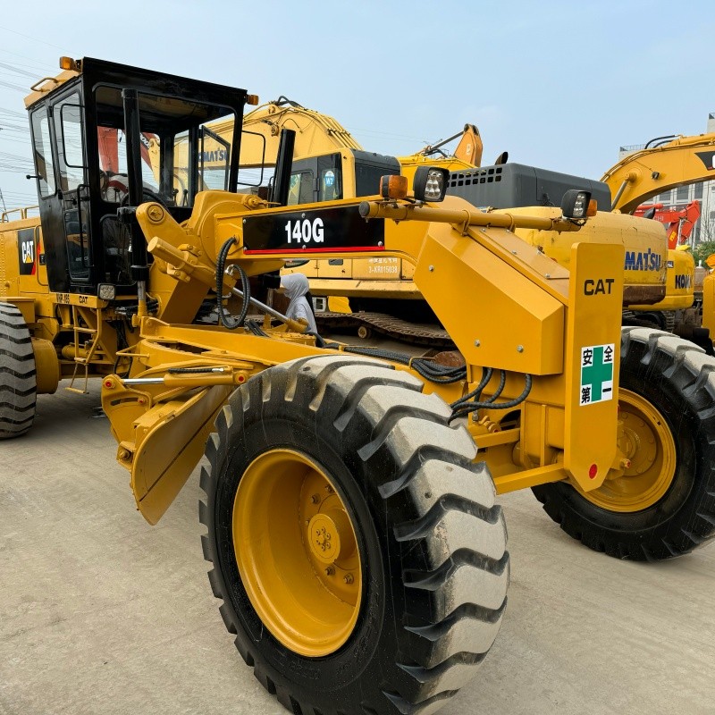 Used Cat 140G in Africa