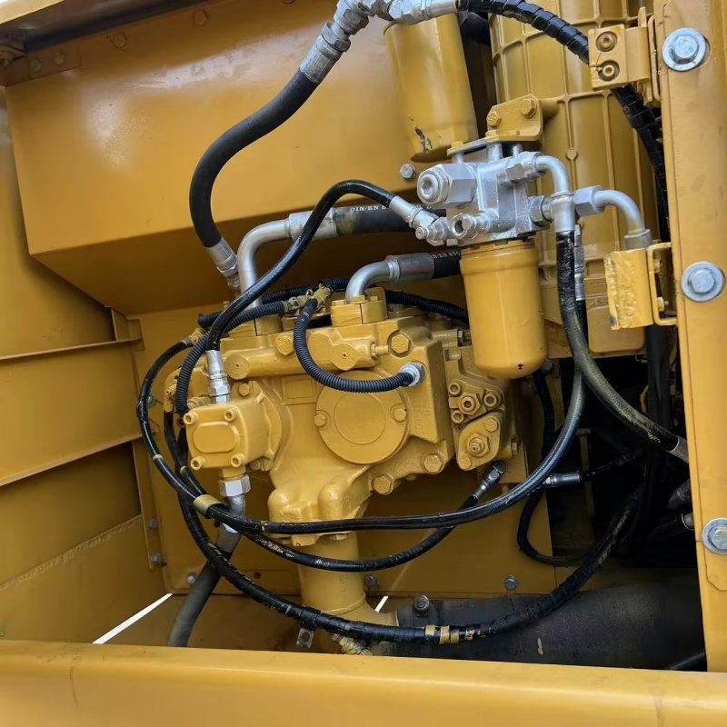  orignal  cat 320C hydraulic pump